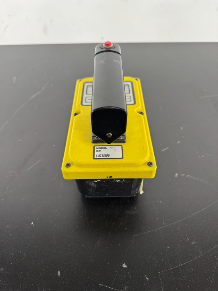 Image of Victoreen 450B Chamber Survey Meter